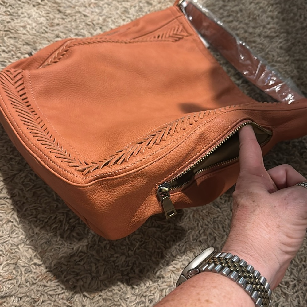 Bag - Picture 4 of 9